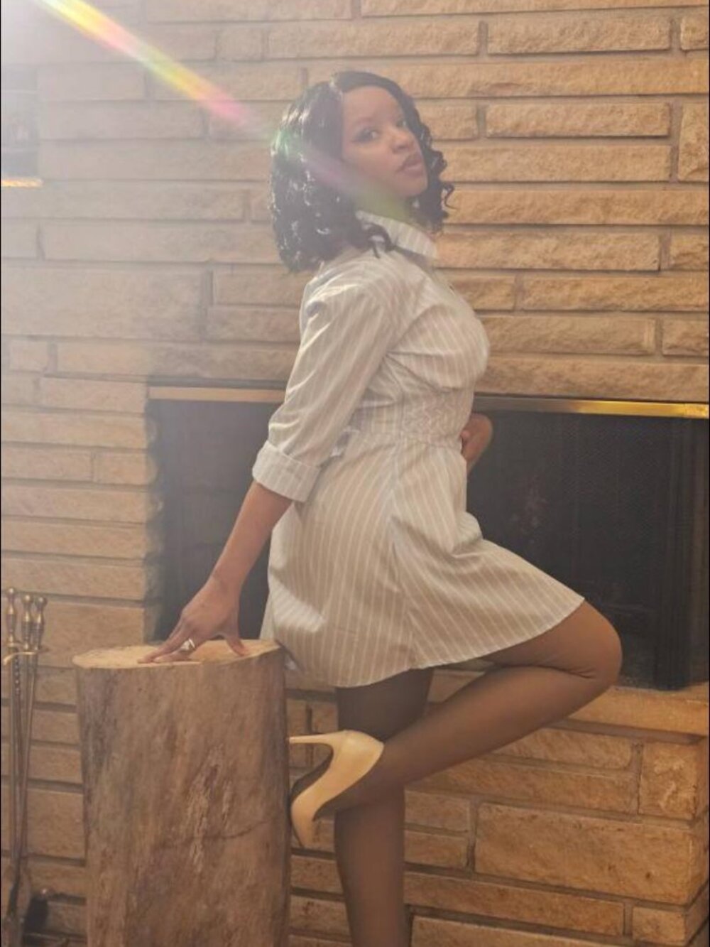 Meet your Posher, Rashida - Picture 2 of 3